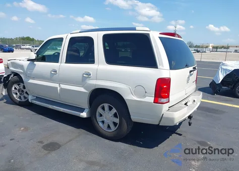 2005 Cadillac Escalade Standard from USA, damaged, VIN 1GYEC63T65R154327